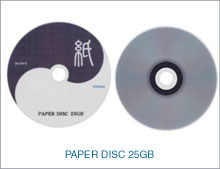 Le DVD papier à rayon bleu de 25 Go (Blu-Ray Disc), composé de papier à 51% de son poids, est combustible alors que les disques traditionnels ne le sont pas. 

		(Photo : Sony Corporation)