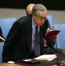 Lakhdar Brahimi vient de présenter son plan au Conseil de sécurité mais le plus dur reste à faire. 

		(Photo : AFP)