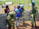 À Gbarnga, au centre du pays, la reprise du désarmement a officiellement débuté le jeudi 15 Avril. 

		(Photo : AFP)