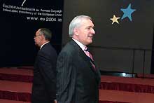 Bertie Ahern, président irlandais en exercice de l'Union européenne. L'adoption du traité est un succès pour son pays. 

		(Photo: Conseil de l'Union européenne)