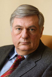 Alex Türk, le nouveau président de la Cnil depuis le 3 février dernier.  

		(Photo : AFP)