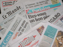 La parution des quotidiens nationaux et de nombreux quotidiens régionaux est paralysée par la grève nationale des ouvriers du Livre ce jeudi 24 juin 2004. 

		(Photo : DK/RFI)