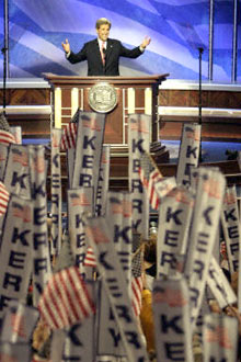 John Kerry lors de la clôture de la convention des démocrates à Boston.(Photo: AFP)