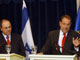 Javier Solana et Silvan Shalom à Tel-Aviv le 22 juillet 2004. 

		(Photo : AFP)
