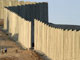 L'Assemblée générale des Nations unies a approuvé, à une majorité écrasante, une résolution réclamant d’Israël qu’il démantèle la partie du «mur» construite en territoire palestinien.</P> 

		(Photo : AFP)