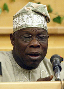 Le président Olusegun Obasanjo condamne l'insécurité persistante dans le Darfour. 

		(Photo : AFP)