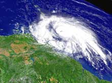 Vue satellite du cyclone <i>Ivan</i>, le 7 septembre dernier. 

		(Photo: AFP)