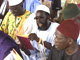Dans tout le Sénégal de nombreuses cérémonies et prières rendent hommage aux victimes. 

		(Photo : AFP)