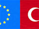 Qu’il s’agisse de sondages d’opinion ou de déclarations d’hommes politiques, il semble bien que la France soit perturbée par une possible entrée de la Turquie au sein de l’Union Européenne.(Source : RFI)