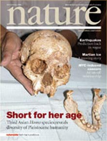 Selon un rapport publié par l'hebdomadaire britannique <EM>Nature </EM>une espèce inconnue d'humains de toute petite taille a vécu il y a 18&nbsp;000 ans sur l'île indonésienne de Florès. 

		(© www.nature.com)