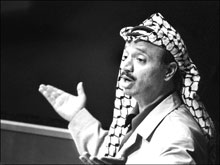 De ses années de dirigeant révolutionnaire, Yasser Arafat a gardé une comptabilité occulte. Nul ne sait à combien se monte l’héritage ni ou est caché le trésor. 

		(Photo : AFP)