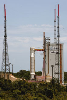 En octobre, la répétition des systèmes lanceurs du vol 164 de la seconde Ariane «10 tonnes » n'a pas été totalement concluante. 

		(Photo : Frédéric Farine)