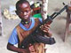 Ouganda: enfant-soldat. 

		(Photo: AFP)