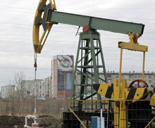 Le géant pétrolier Ioukos a été vendu aux enchères. 

		(Photo : AFP)