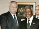 Colin Powell (G) et Kofi Annan (D)(Photo : AFP)