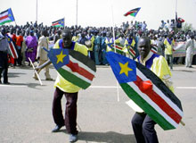 Des milliers de personnes ont célébré lundi à Khartoum l’accord de paix.(Photo : AFP)