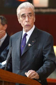 Le président de l'IMA, Yves Guéna.(Photo: AFP)
