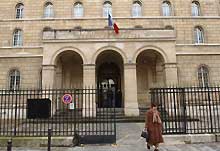 Le vol des documents s'est déroulé au centre des impôts de la place Saint-Sulpice, dans le VIe arrondissement de Paris.(Photo: AFP)