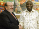 Louis Michel, le commissaire européen en charge de l'Aide au développement (à gauche) et le président ivoirien Laurent Gbagbo (à droite) «laissent toutes les portes ouvertes».( Photo : AFP)
