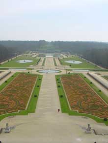 La logique du «jardin à la française» est née à Vaux-le-Vicomte et a été reprise dans l’Europe entière dès le XVIIe siècle.(Photo: Dominique Raizon/RFI)