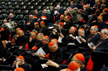 Lundi 18 avril, 115 cardinaux électeurs âgés de moins de 80 ans entreront en conclave pour élire le nouveau pape. Les non-votants participeront aux réunions des 
congrégations générales.(Photo : AFP)