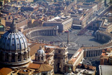 Pour l'élection du nouveau pape, les cardinaux membres du conclave ne sont plus cantonnés dans la chapelle Sixtine, ils peuvent évoluer dans la Cité du Vatican.(Photo: AFP)