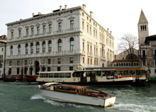 Le Palais Grassi à Venise.(Photo : AFP)