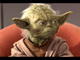 Le personnage de Maître Yoda prise sur le tournage du film <EM>La revanche des Sith</EM>, ultime épisode de la saga Star Wars du réalisateur américain George Lucas.(Photo : AFP)