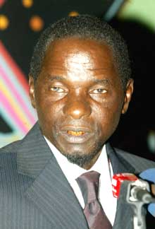 L'ancien président Kumba Yala a accepté lundi soir à Dakar «<EM>le verdict des urnes</EM>», qui l'écarte du second tour de l'élection présidentielle en Guinée-Bissau.(Photo: AFP)