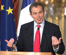 Le Premier ministre britannique Tony Blair, à Paris, le 14 juin 2005.(Photo: AFP)
