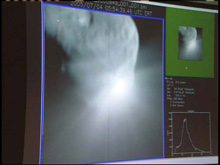 Le projectile Deep Impact, lancé par NASA, a touché comme prévu la comète Tempel-1. Cette expérience devrait apporter aux spécialistes une meilleure connaissance de la naissance des planètes et du système solaire.(Photo : NASA/JPL-Caltech/UMD)
