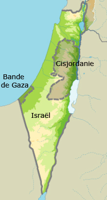 En attendant la mise en place d'une ligne ferroviaire entre la bande de Gaza et la Cisjordanie, une route sécurisée devrait relier ces deux territoires palestiniens.(Carte : RFI)