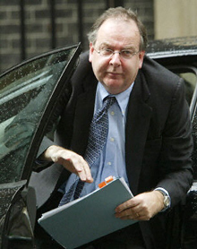 Lord Charles Falconer, ministre britannique de la Justice.(Photo: AFP)