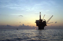 Les plates-formes d'extraction pétrolières du golfe du Mexique ont été évacuées en vue de l'arrivée de Rita.(Photo: AFP)