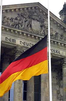 Devant le Reichstag, à Berlin.(Photo: AFP)