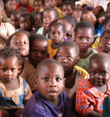 Dans un orphelinat au Malawi.(Photo : Valérie Hirsch/RFI)