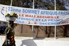 Une rue de la capitale malienne, à l'heure du Sommet Afrique-France.(Photo : AFP ISSOUF SANOGO)