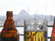 Sera-t-il de plus en plus difficile de boire un verre d'alcool à l'ombre des mosquées d'Istanbul ?(Photo : Jérome Bastion/RFI)