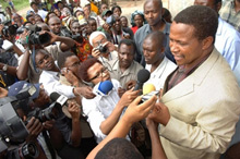 Jakaya Mrisho Kikwete, le candidat du parti Chama cha Mapinduzi (CCM) au pouvoir depuis 44 ans, a remporté les élections présidentielle et législatives avec 80% des suffrages.(Photo: AFP)