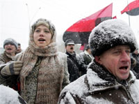 Défilé du Congrès des nationalistes ukrainiens à Kiev le 27 décembre. Les manifestants refusent le quadruplement des prix du gaz russe.(Photo: AFP)