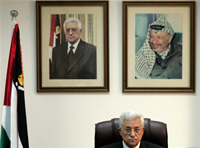 Représentant de la vieille garde du Fatah, Mahmoud Abbas cherche à mettre fin à la querelle qui oppose les jeunes militants du parti aux anciens compagnons de route de Yasser Arafat.(Photo: AFP)