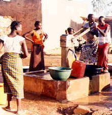 La nouvelle station de pompage augmente la production d’eau potable dans la capitale du Burkina, Ouagadougou.(Photo : Alpha Barry/RFI)