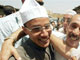Ali Benhadj (G. en 2003), l'ancien numéro 2 du FIS, vient d'être libéré de prison. 

		(Photo : AFP)