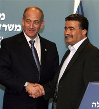 La formation de centre-droit Kadima et les travaillistes formeront la colonne vertébrale du prochain cabinet.(Photo : AFP)