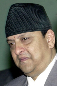 Un roi Gyanendra affaibli ou une coalition de partis divisés ne serait pas pour déplaire à l'Inde.(Photo : AFP)