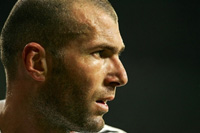 Zinedine Zidane, le 8 avril 2006, au stade Santiago Bernabeu de Madrid.(Photo: AFP)
