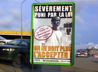 L'affiche de la campagne de l'Unicef, en 2001-2002, pour dénoncer le trafic et l'exploitation des enfants au Gabon.(Photo : AFP)