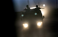 Patrouille nocturne de la 16e brigade aéroportée britannique à Lashkar Gah, sud de l'Afghanistan.(Photo: AFP)