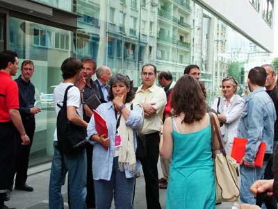 L’équipe de RFI, mobilisée pour ces journées spéciales, visite le musée. &#13;&#10;&#13;&#10;&#9;&#9;(Photo : Jean-Marc Mounier)