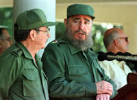 Fidel Castro et son frère Raul, de 5 ans son cadet.
(Photo : José Goitia)